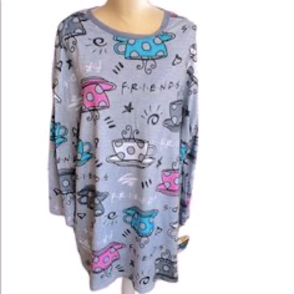 FRIENDS night shirt